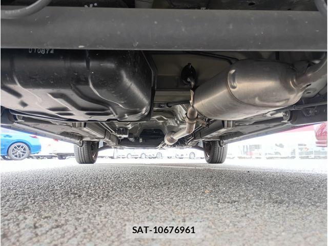Suzuki SPACIA 2017-08 8872100-10
