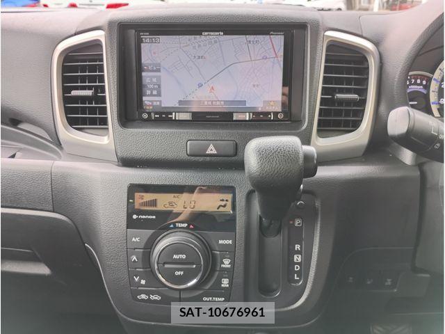 Suzuki SPACIA 2017-08 8872100-13