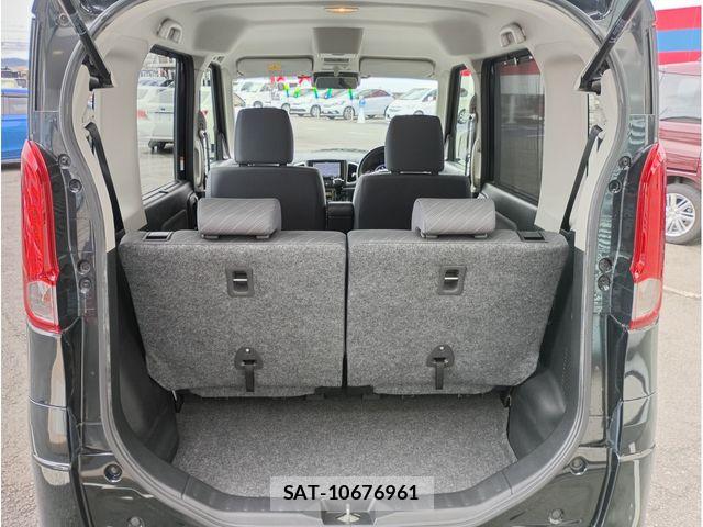 Suzuki SPACIA 2017-08 8872100-18
