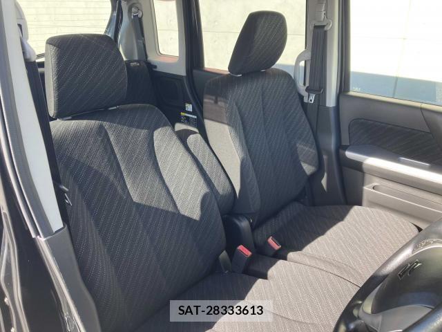 Suzuki SPACIA 2017-09 8872097-18