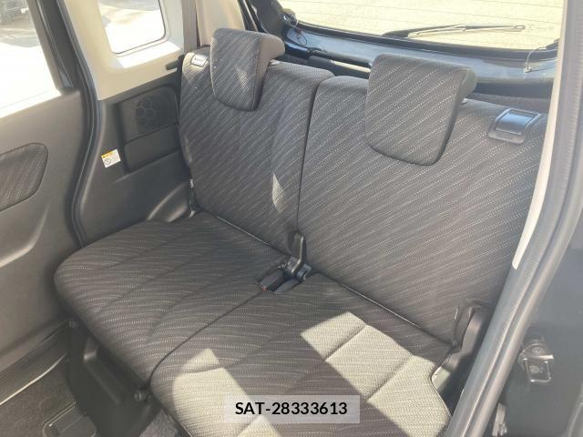 Suzuki SPACIA 2017-09 8872097-22