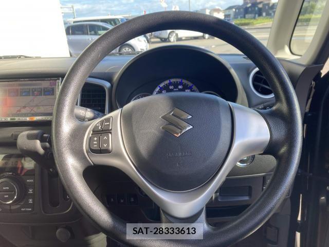 Suzuki SPACIA 2017-09 8872097-28