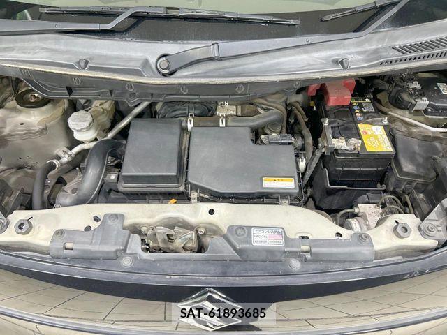 Suzuki SPACIA 2015-02 8872101-17