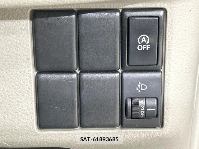 Suzuki SPACIA 2015-02 8872101-5