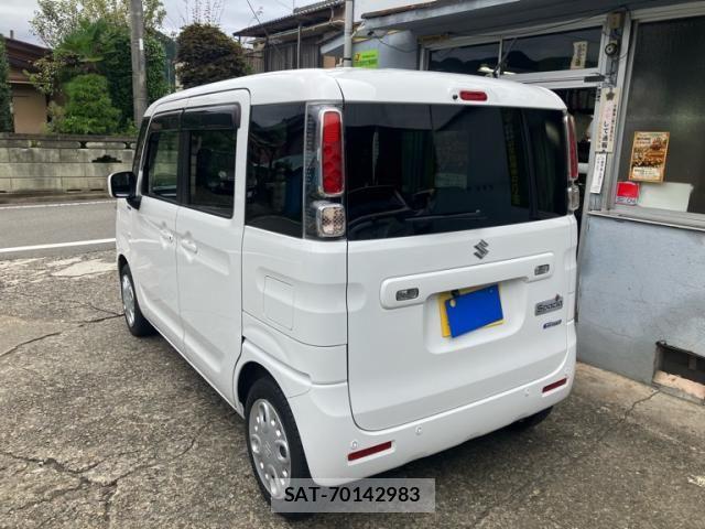 Suzuki SPACIA 2021-08 8882240-4