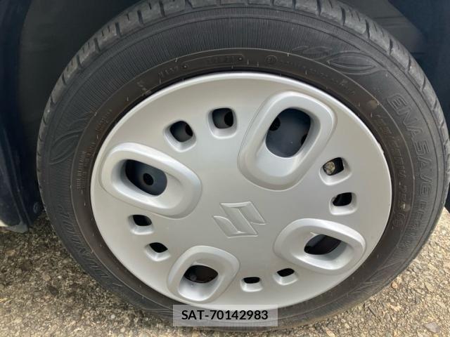 Suzuki SPACIA 2021-08 8882240-5