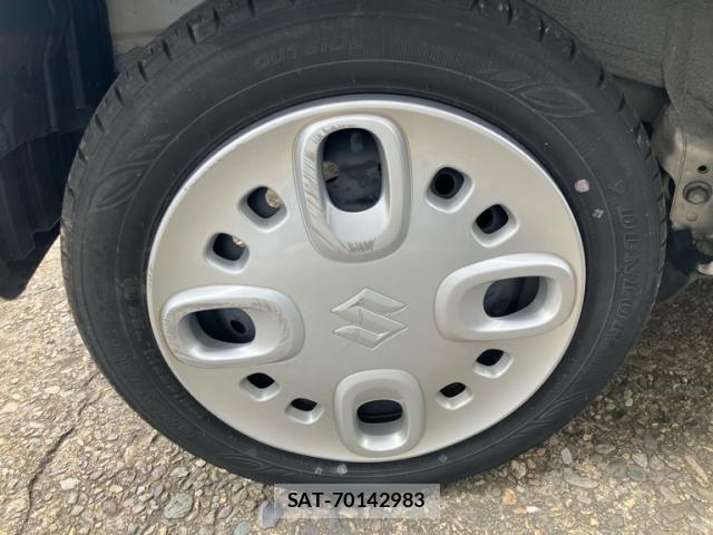 Suzuki SPACIA 2021-08 8882240-6