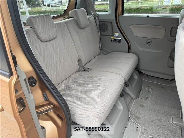 Suzuki SPACIA 2013-04 8882245-17