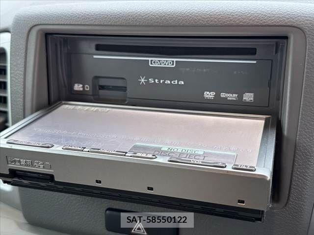 Suzuki SPACIA 2013-04 8882245-21