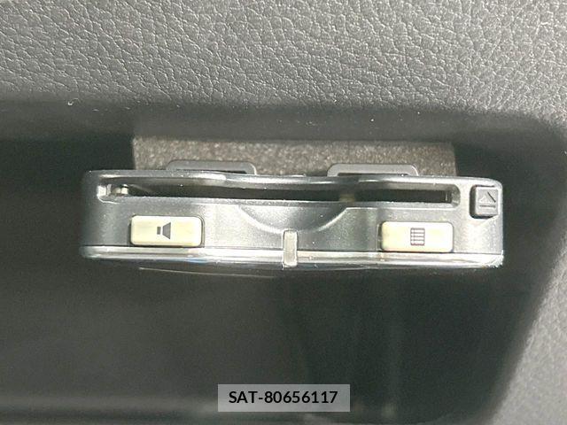 Suzuki SPACIA 2019-09 8882241-5