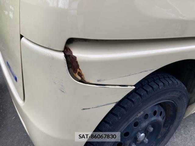 Suzuki SPACIA 2017-09 8882247-11