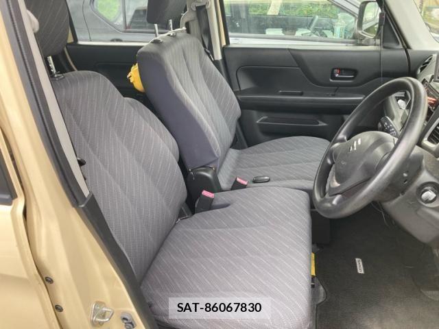 Suzuki SPACIA 2017-09 8882247-13