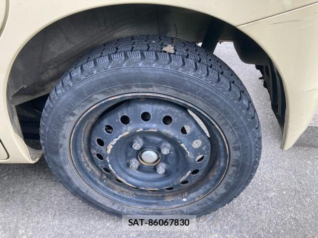 Suzuki SPACIA 2017-09 8882247-8