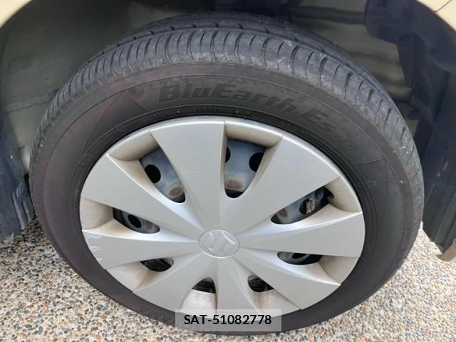 Suzuki SPACIA 2015-11 8882246-4