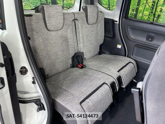 Suzuki SPACIA 2026-07 8882227-8