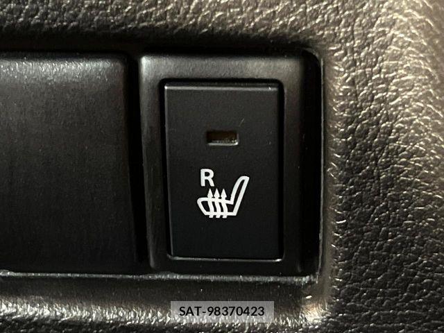 Suzuki SPACIA 2018-08 8884365-6