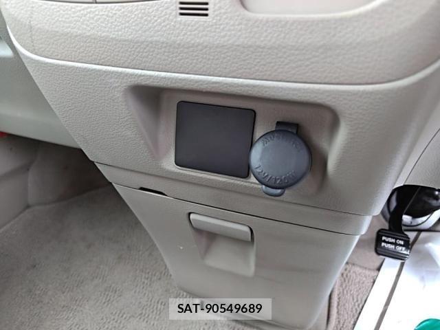 Suzuki SPACIA 2014-05 8884367-18