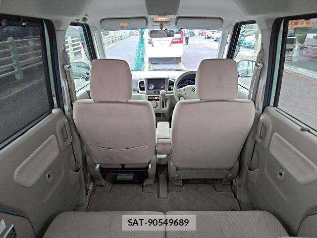 Suzuki SPACIA 2014-05 8884367-27