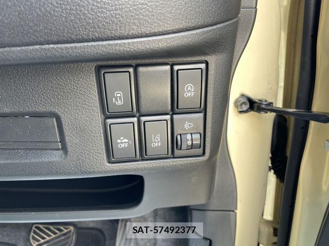 Suzuki SPACIA 2017-08 6614931-16