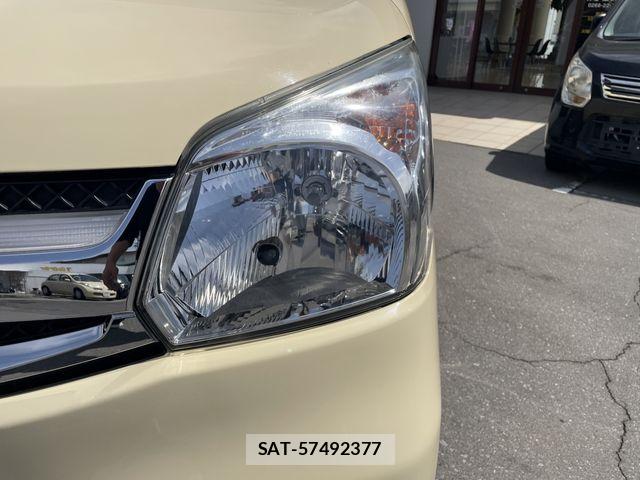 Suzuki SPACIA 2017-08 6614931-25