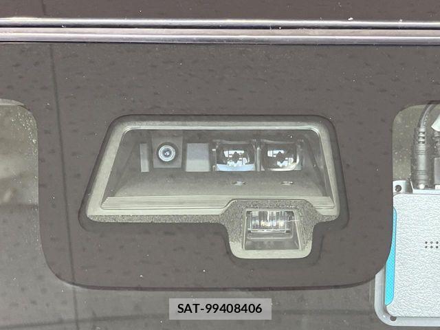Suzuki SPACIA 2019-02 6753365-4