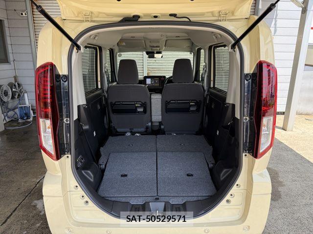 Suzuki SPACIA 2025-03 6913173-17