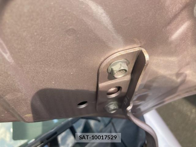 Suzuki SPACIA 2015-12 6913185-9