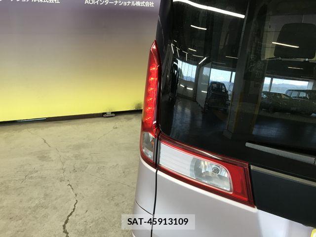 Suzuki SPACIA 2015-08 7225342-27