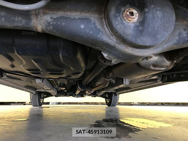 Suzuki SPACIA 2015-08 7225342-29