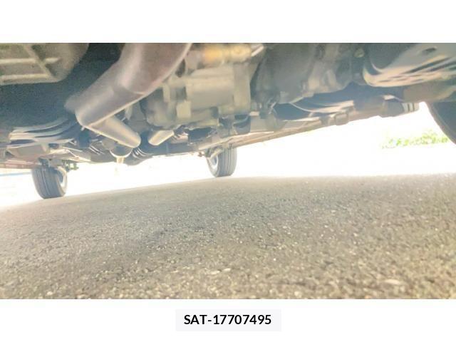 Suzuki SPACIA 2013-06 7225338-26