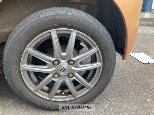 Suzuki SPACIA 2013-06 7225338-6