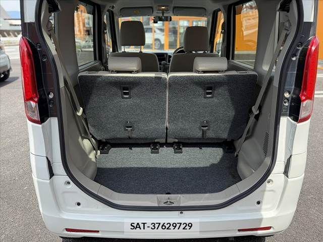 Suzuki SPACIA 2013-11 7225336-18