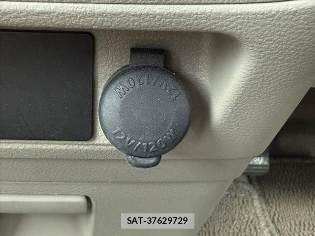 Suzuki SPACIA 2013-11 7225336-24