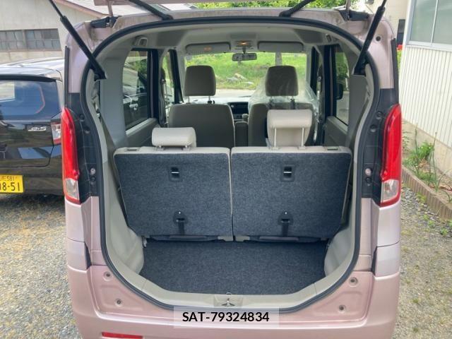 Suzuki SPACIA 2015-01 7225337-11