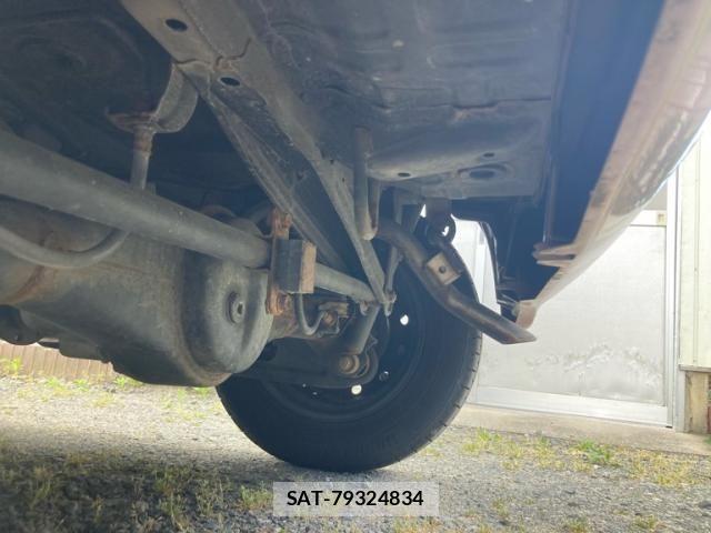 Suzuki SPACIA 2015-01 7225337-12