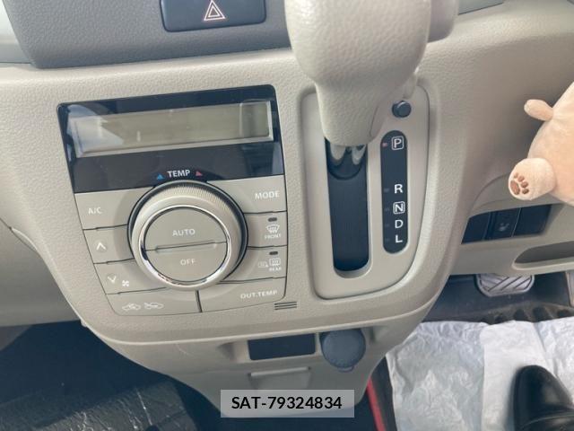 Suzuki SPACIA 2015-01 7225337-19