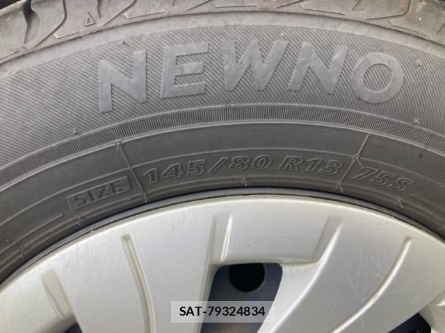 Suzuki SPACIA 2015-01 7225337-6