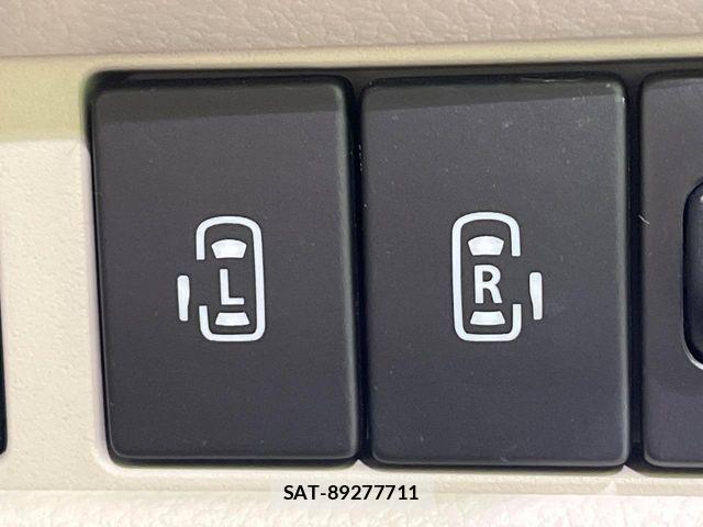 Suzuki SPACIA 2019-03 7225340-3