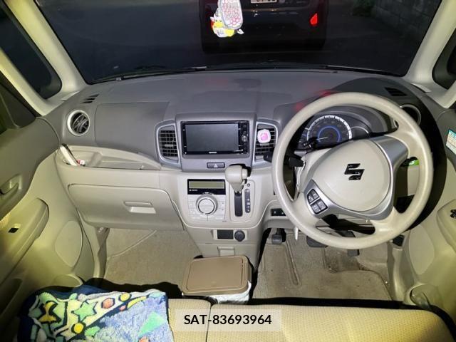 Suzuki SPACIA 2016-02 7272983-17