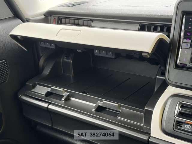 Suzuki SPACIA 2019-09 7330206-16