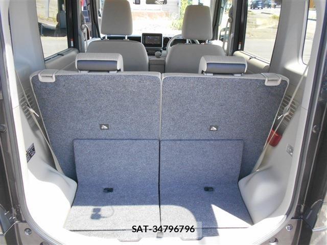 Suzuki SPACIA 2018-10 7330209-29