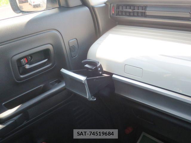 Suzuki SPACIA 2020-04 7457987-27