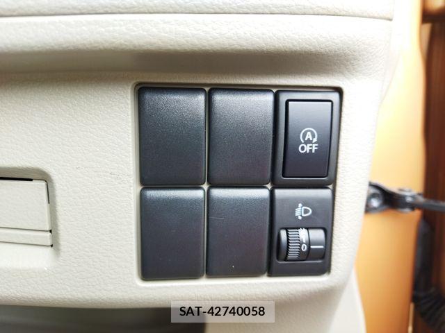 Suzuki SPACIA 2013-06 7963825-20