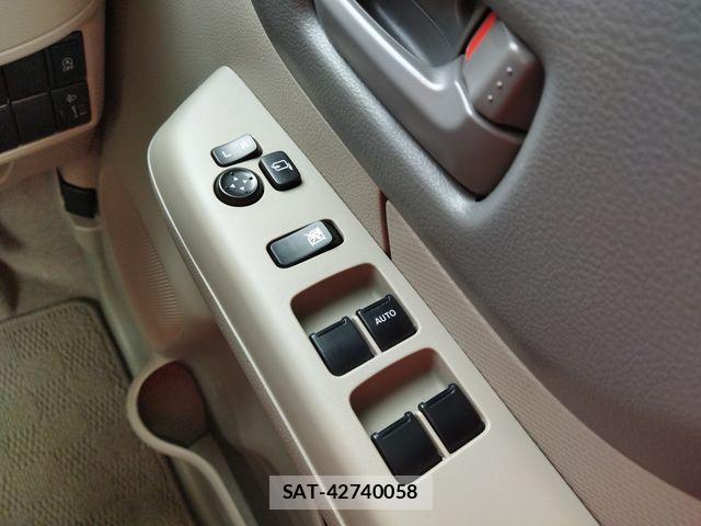 Suzuki SPACIA 2013-06 7963825-21