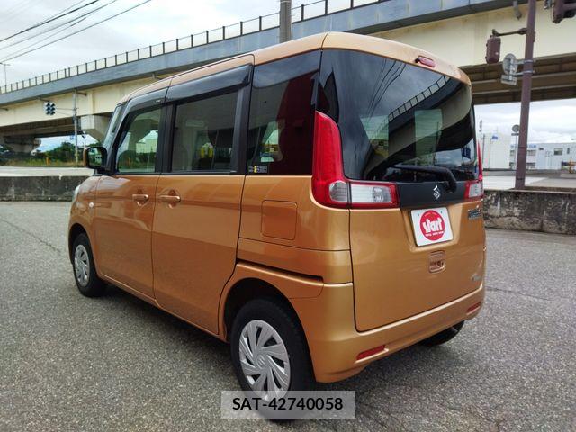 Suzuki SPACIA 2013-06 7963825-4