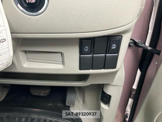 Suzuki SPACIA 2013-09 8038371-16
