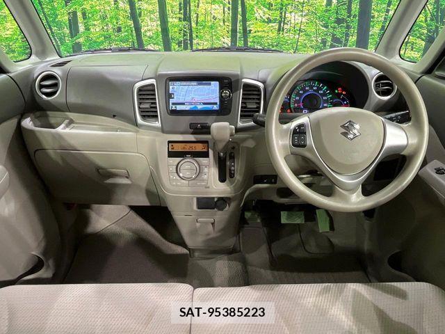 Suzuki SPACIA 2013-06 8075654-1