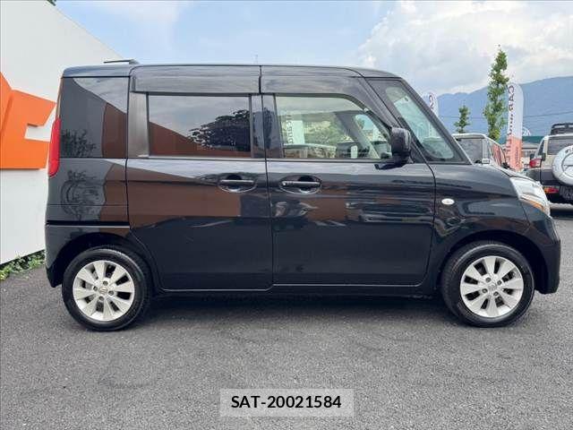 Suzuki SPACIA 2017-04 8101957-11