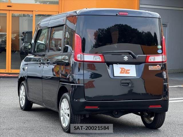 Suzuki SPACIA 2017-04 8101957-14