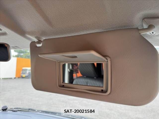 Suzuki SPACIA 2017-04 8101957-29